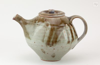 Lot 334 - JOHN REEVE (1929-2012) for Leach Pottery; a...