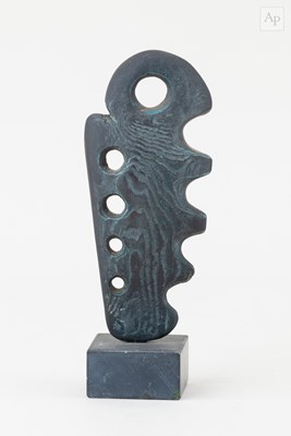 Lot 498 - PETER HAYES (born 1946); a small raku...