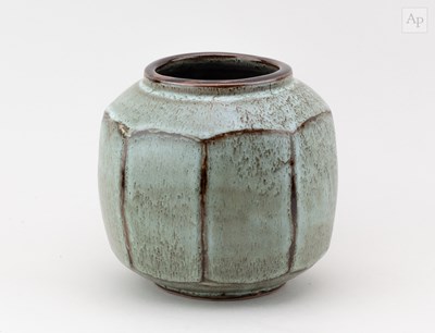 Lot 166 - DAVID LEACH (1911-2005) for Lowerdown Pottery;...