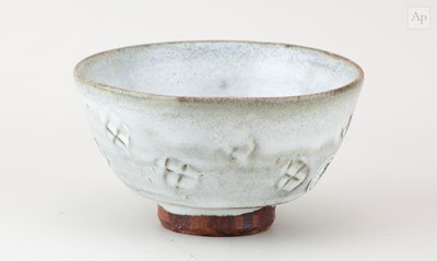 Lot 294 - JIM MALONE (born 1946); a stoneware chawan...