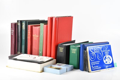 Lot 2300 - WORLD; in a large tub with albums and loose...