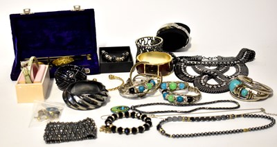 Lot 761 - A collection of costume jewellery, to include...