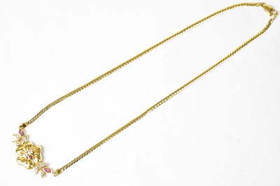 Lot 720 - An 18ct gold necklace flower and leaves set...