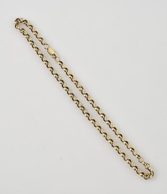 Lot 418 - A yellow metal curb link necklace stamped '375'...
