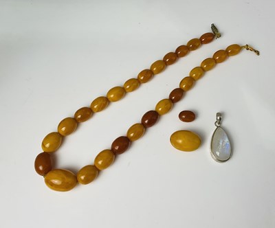 Lot 378 - An egg yolk/butterscotch coloured graduated...