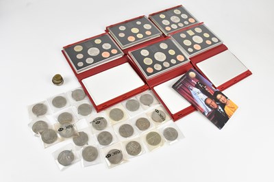 Lot 686 - A mixed collection of coinage comprising...