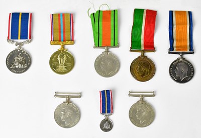 Lot 487 - A group of medals, comprising WWI War Medal,...
