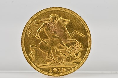 Lot 527 - A George V full sovereign, 1919.