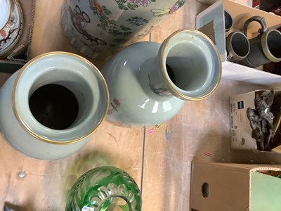 Lot 258 - A pair of early 19th century Qing dynasty...