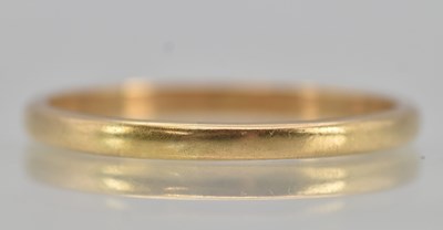 Lot 1316 - A 9ct yellow gold band ring, size U, approx...