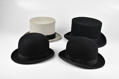 Lot 1230 - LINNEY, LONDON; a 1950s grey felt wool top hat...
