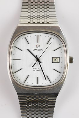 Lot 1076 - OMEGA; a 1970s gentleman's De Ville quartz...