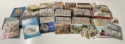 Lot 91 - A large quantity of Tea and Cigarette cards,...