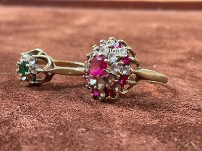 Lot 592 - Two 9ct dress rings (green stone size m) and...