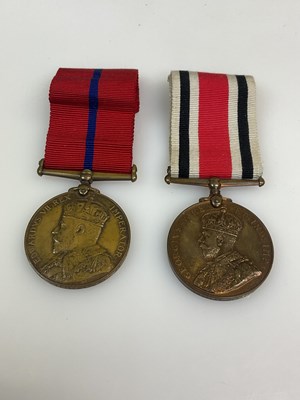 Lot 41 - A Metropolitan Police Medal and a Special...