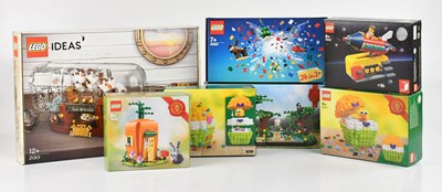Lot 648 - LEGO; six boxed models including 40335, 21313...