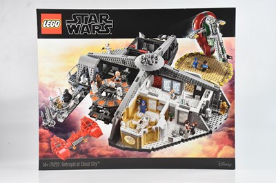 Lot 592 - LEGO; a LEGO Star Wars boxed model set, 7522...