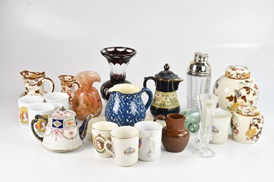 Lot 329 - A collection of decorative ceramics and...
