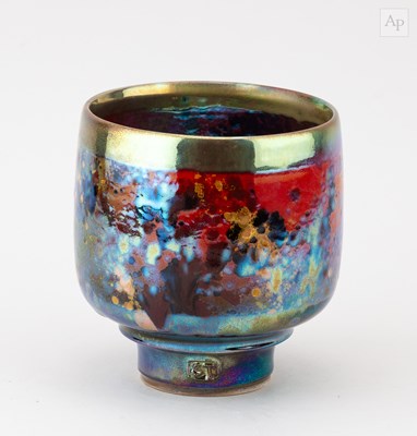 Lot 644 - SUTTON TAYLOR (born 1943); a large earthenware...