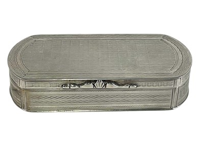Lot 595 - A Continental silver and silver gilt snuff box...