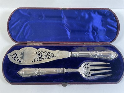 Lot 577 - MARTIN, HALL & CO; a Victorian cased pair of...