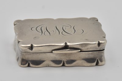 Lot 1071 - DEAKIN & FRANCIS LTD; a Victorian hallmarked...
