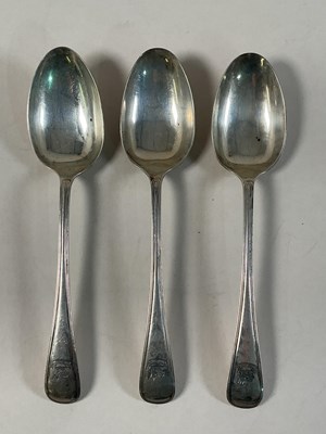 Lot 548 - HUKIN & HEATH; a set of three George V...