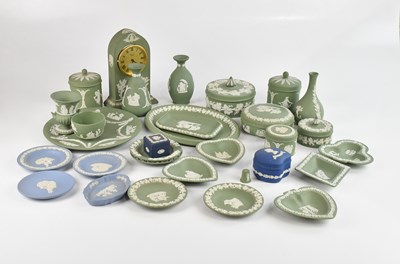 Lot 294 - WEDGWOOD; a collection of predominantly green...