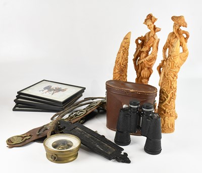 Lot 1420 - A small collectors' lot including vintage...