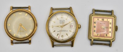 Lot 1682 - Three gentleman's wristwatch heads comprising...