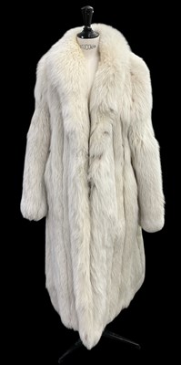 Lot 473 - An early 20th century white rabbit fur coat,...