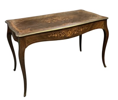 Lot 17 - A good late 19th century French marquetry...