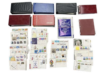 Lot 407 - A large collection of approximately nine...