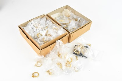 Lot 769 - A collection of late 20th century pin brooches.