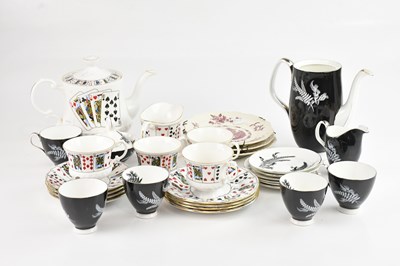 Lot 1541 - A collection of assorted ceramics including...