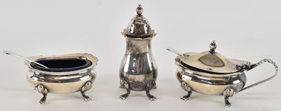 Lot 1050 - ALAN M WEISROSE; an Elizabeth II hallmarked...
