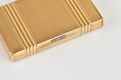 Lot 2 - A good 15ct yellow gold cigarette box of...
