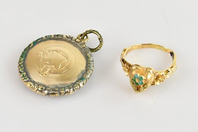Lot 550 - A Victorian yellow metal mourning ring, the...