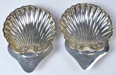 Lot 556 - HENRY MATTHEWS; a pair of Edwardian hallmarked...