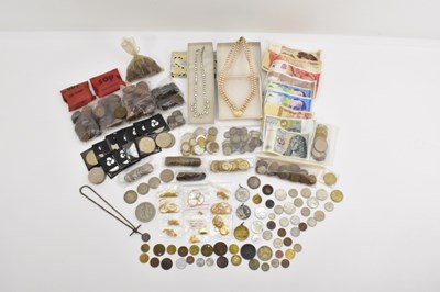 Lot 1596 - A quantity of mixed coins, mostly UK, with...