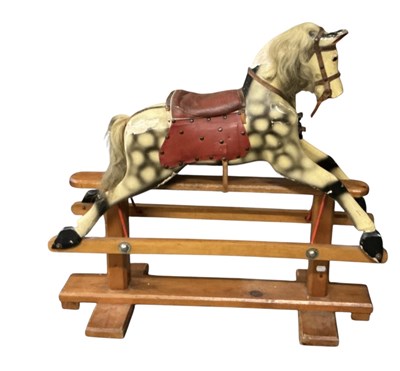 Lot 439 - A small early to mid 20th century painted...