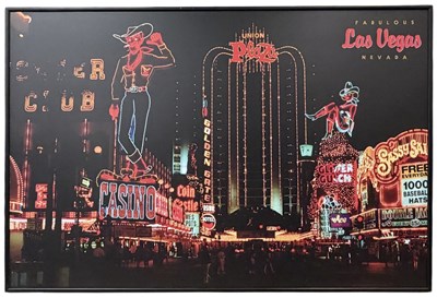 Lot 185 - IMAGES LUMIERES; a modern French made LED...