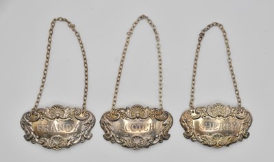 Lot 1088 - DOUGLAS PELL; three Elizabeth II hallmarked...