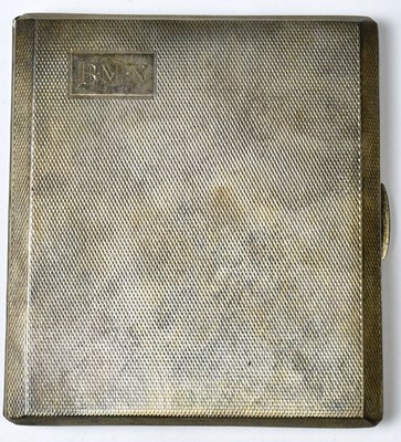 Lot 567 - WALKER & HALL; an Elizabeth II hallmarked...