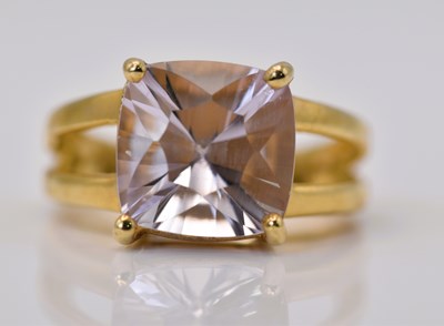 Lot 450 - A 9ct yellow gold Rose de France amethyst ring...