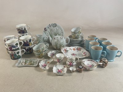 Lot 250 - ROYAL CROWN DERBY; 'Derby Posies' pattern and...