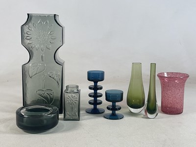 Lot 166 - FRANK THROWER FOR DARTINGTON GLASS; two 'Daisy'...