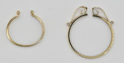 Lot 1156 - Two 9ct yellow gold coin mounts, one for a...