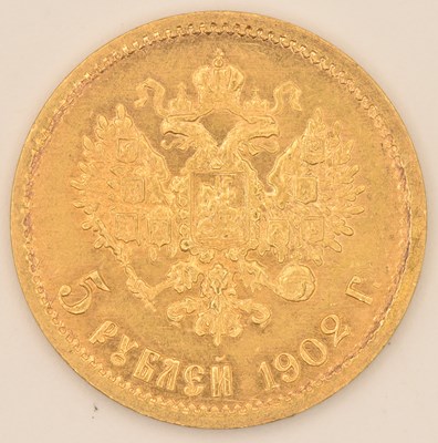 Lot 1554 - A Nicholas II Russian 1902 5 rubles gold coin,...