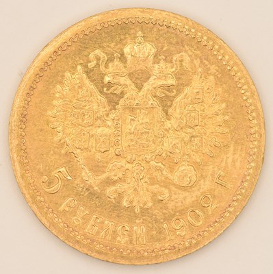 Lot 1555 - A Nicholas II 1902 5 rubles gold coin,...